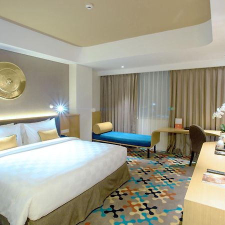 Hotel Ciputra Cibubur Managed By Swiss-Belhotel International Eksteriør bilde