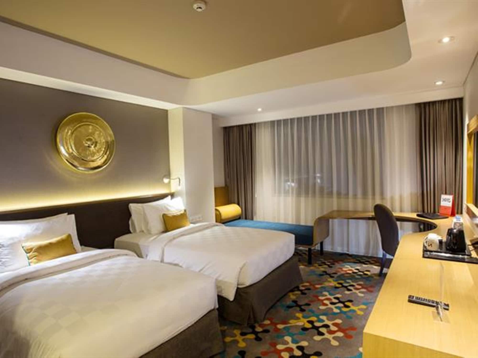 Hotel Ciputra Cibubur Managed By Swiss-Belhotel International Eksteriør bilde