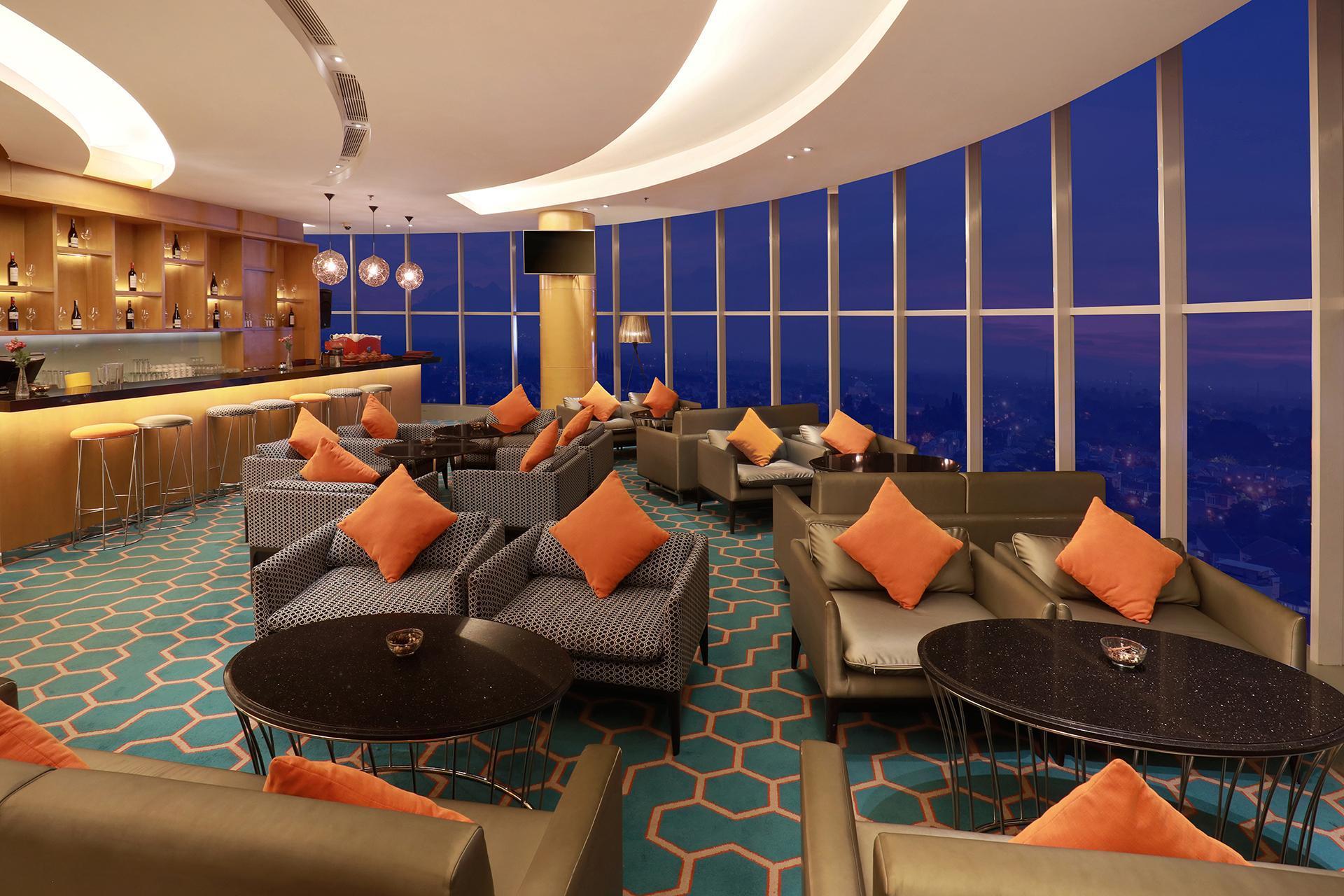 Hotel Ciputra Cibubur Managed By Swiss-Belhotel International Eksteriør bilde