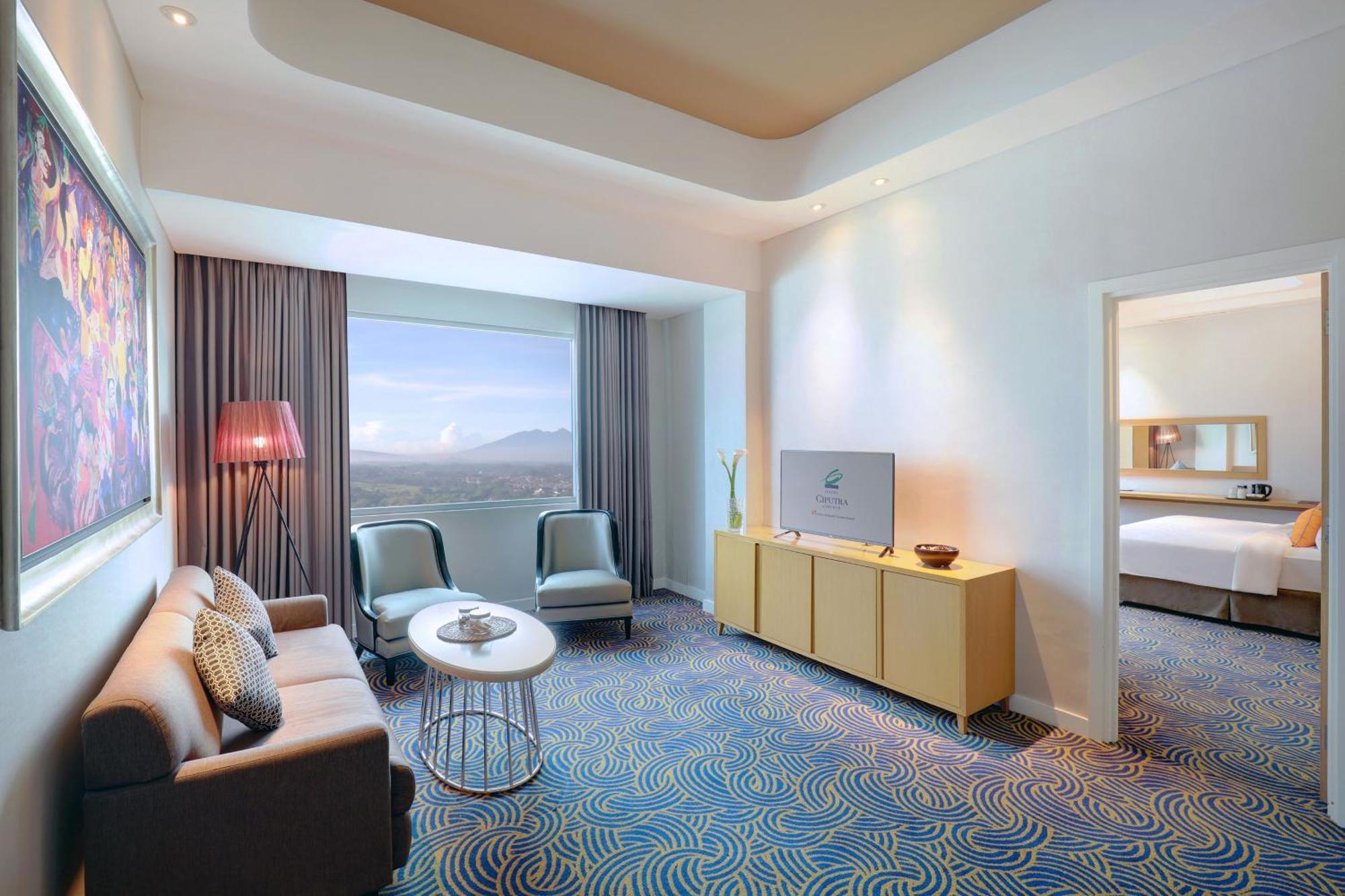 Hotel Ciputra Cibubur Managed By Swiss-Belhotel International Eksteriør bilde