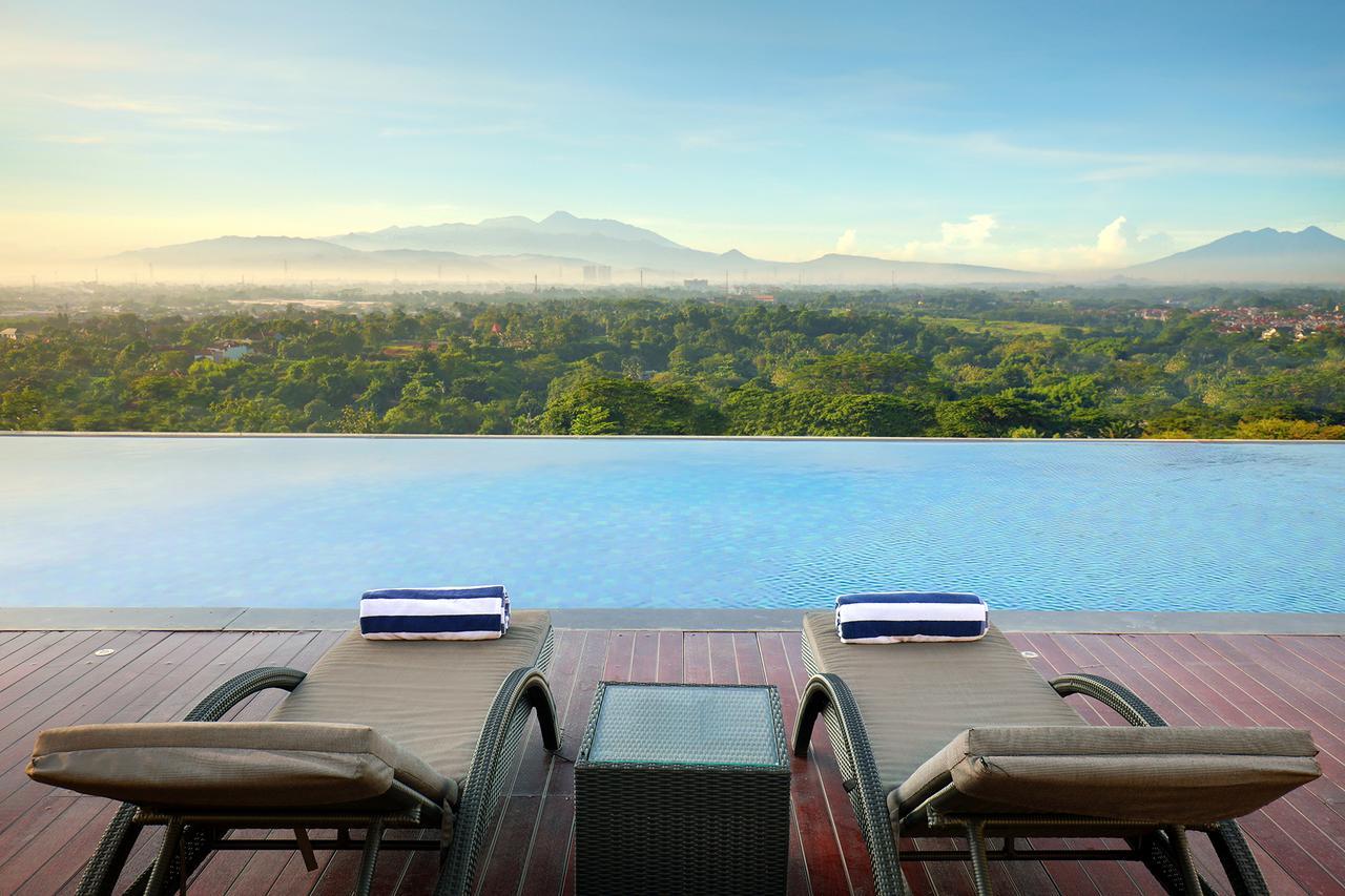 Hotel Ciputra Cibubur Managed By Swiss-Belhotel International Eksteriør bilde