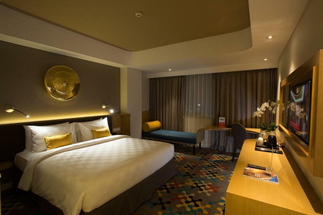 Hotel Ciputra Cibubur Managed By Swiss-Belhotel International Eksteriør bilde